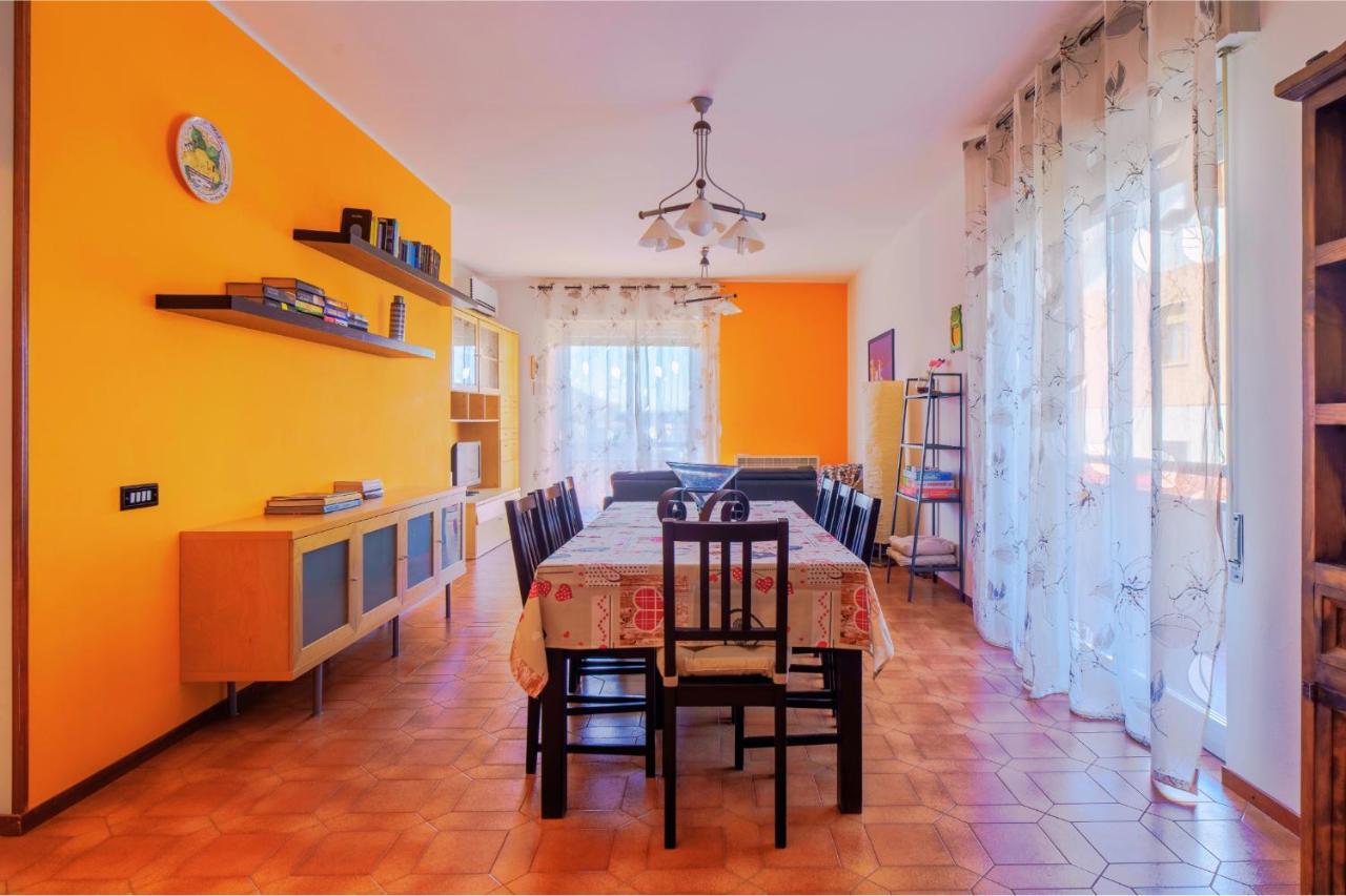La Casa Nel Sole Apartman Grandate Kültér fotó