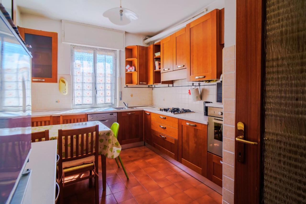 La Casa Nel Sole Apartman Grandate Kültér fotó